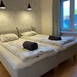 Sportsmen's House