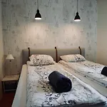 Sportsmen's House *