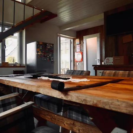 Sportsmen's House * Otepää