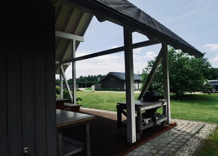 Sportsmen's Holiday House *