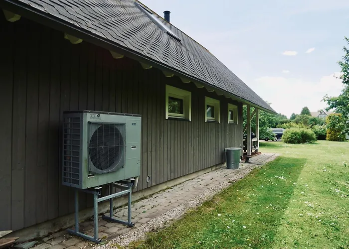 Sportsmen's House * Otepää