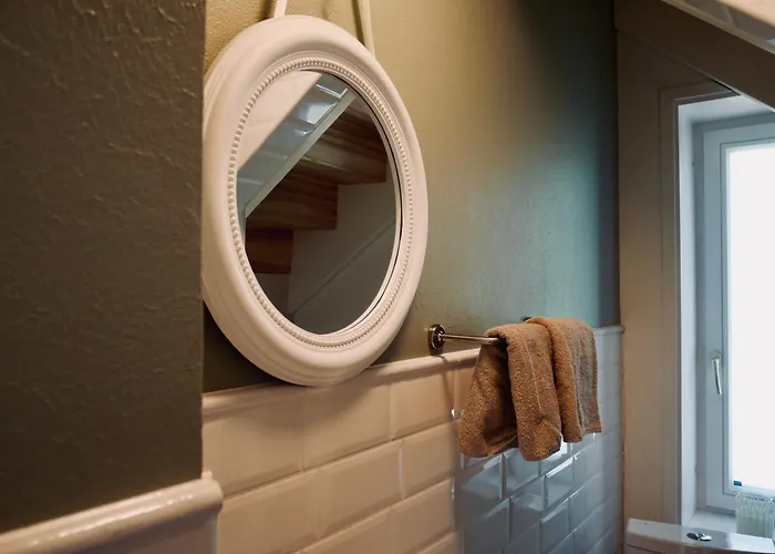 Sportsmen's Holiday House *